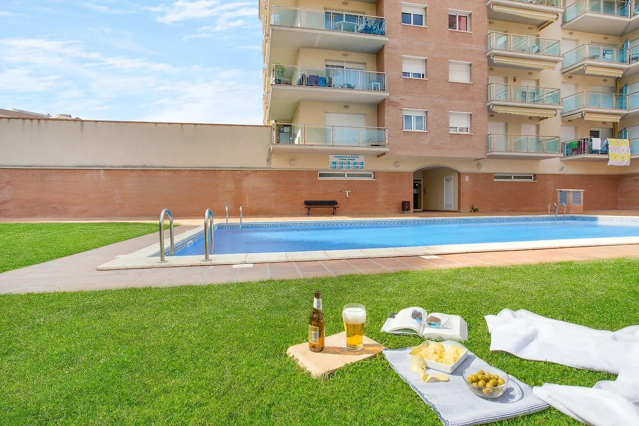 Europa Square Apartment 圣苏珊娜