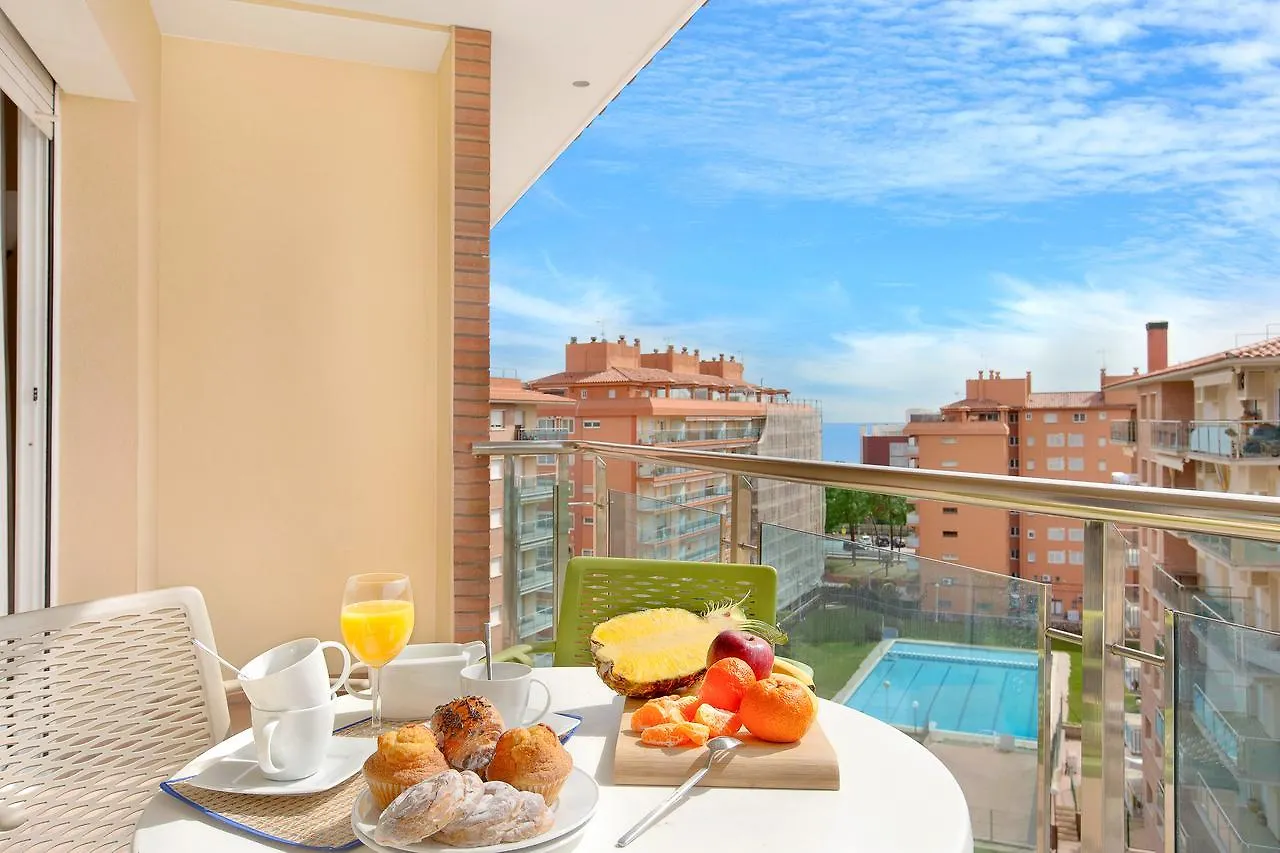 Europa Square Apartment 圣苏珊娜